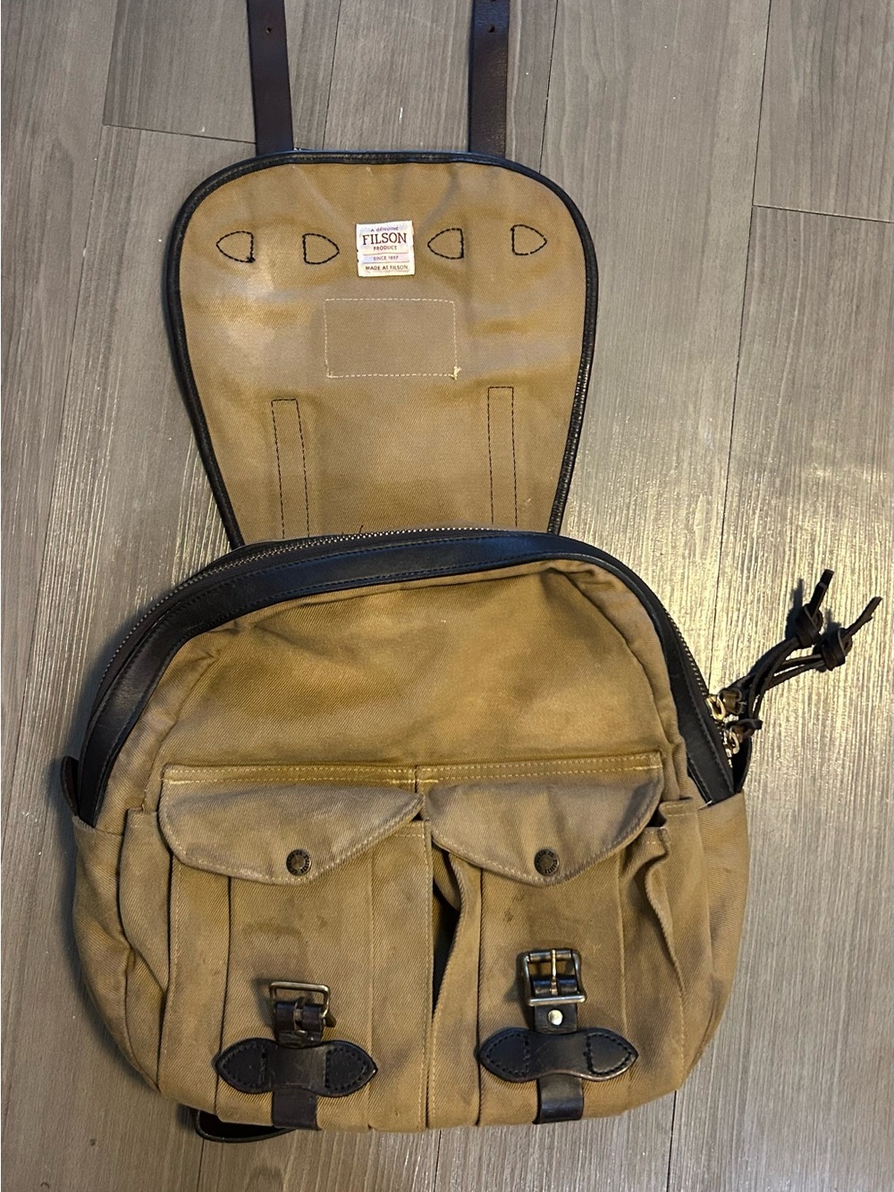 Filson Rugged Twill Rucksack - Picture 4 of 14